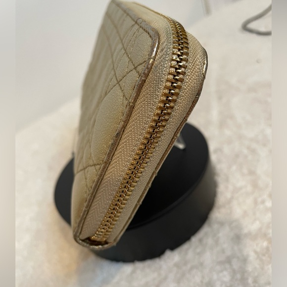 EUC Lady Dior Voyageur Cannage Gold Leather Zip Around Wallet with Logo charm - Picture 5 of 10